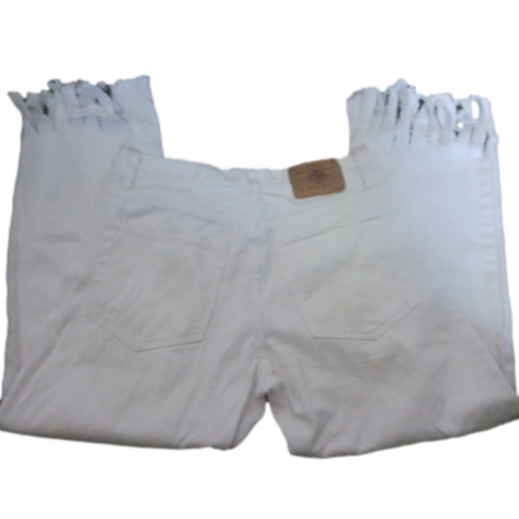 MEMBER'S Property Frayed White Jeans size 32 - Picture 2 of 6